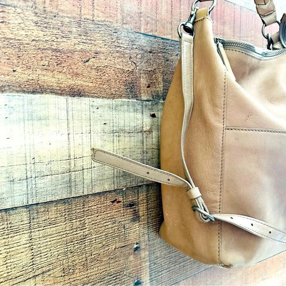 Lucky Brand Vala Leather Hobo Bag - Picture 6 of 11